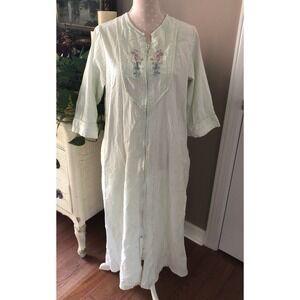 Parisian House Dress Seersucker Robe Duster Green Full Zip Embroidery Size Small